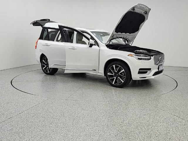 Used 2024 Volvo XC90 B6 Plus w/ Protection Package Premier AWD/4WD image 10