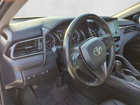 Used 2021 Toyota Camry SE FWD image 12