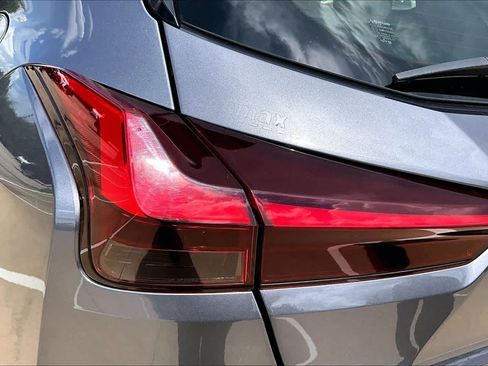 Used 2021 Lexus UX 250h w/ Premium Package AWD/4WD image 27
