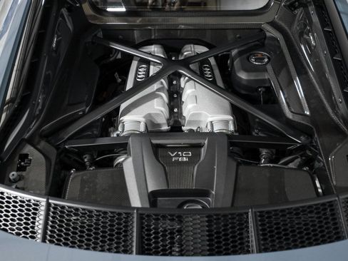 Used 2022 Audi R8 V10 performance image 32