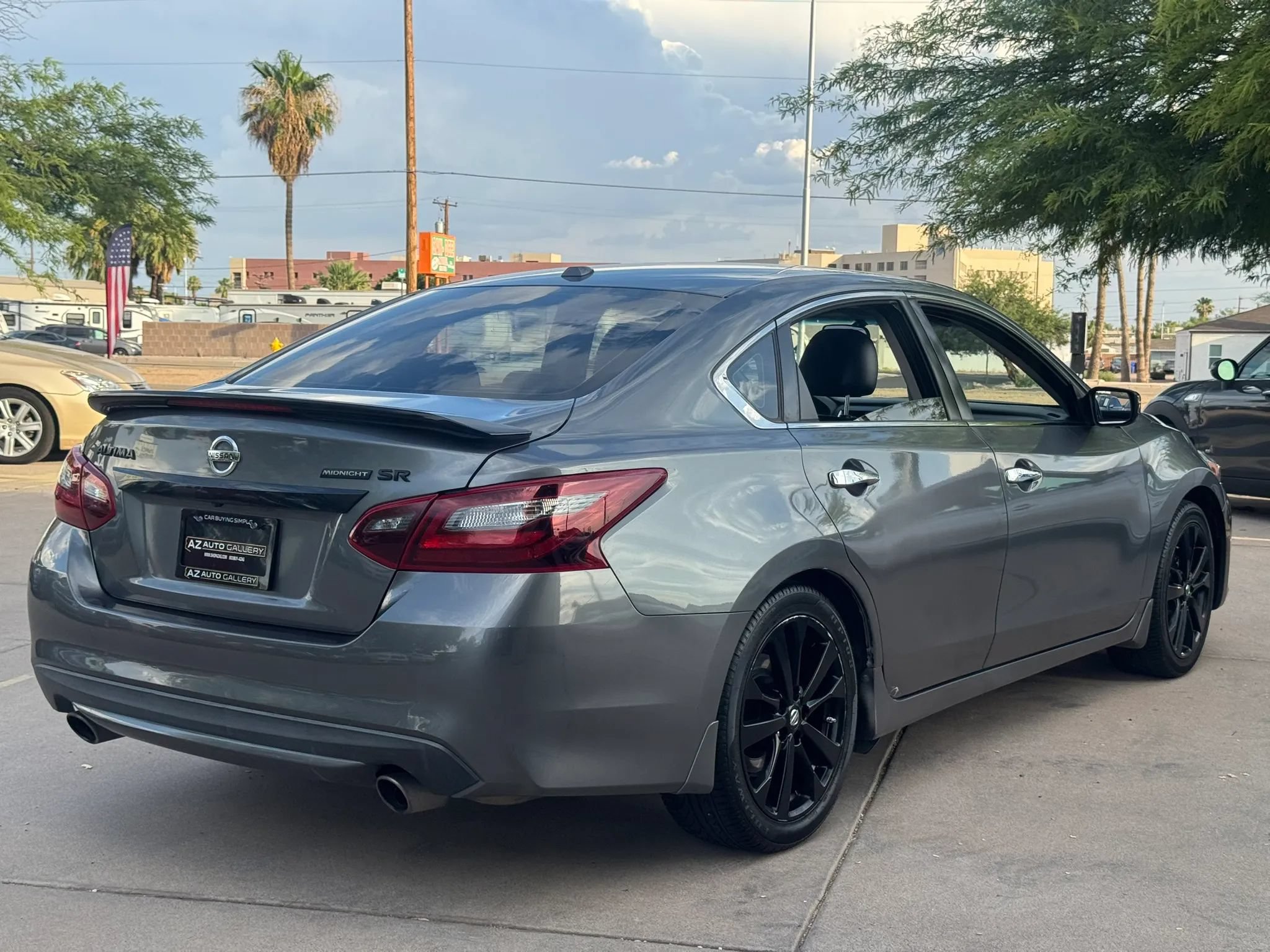 Used 2018 Nissan Altima 2.5 SR w/ SR Midnight Edition FWD image 6