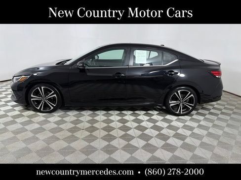 Used 2021 Nissan Sentra SR w/ SR Premium Package FWD image 4