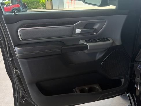 Used 2019 RAM 1500 Big Horn AWD/4WD image 17