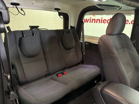 Used 2023 Jeep Wrangler Sport S image 16