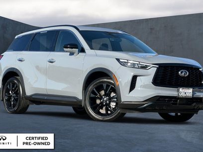 Certified 2025 INFINITI QX60 Luxe w/ Black Edition