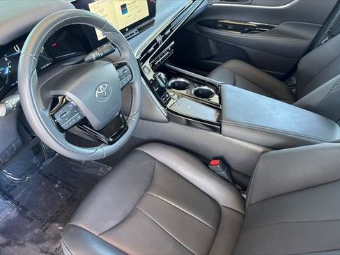 Certified 2023 Toyota Mirai w/ Advanced Technology Package RWD image 11