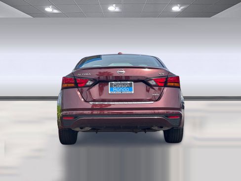 Used 2023 Nissan Altima 2.5 SV image 9
