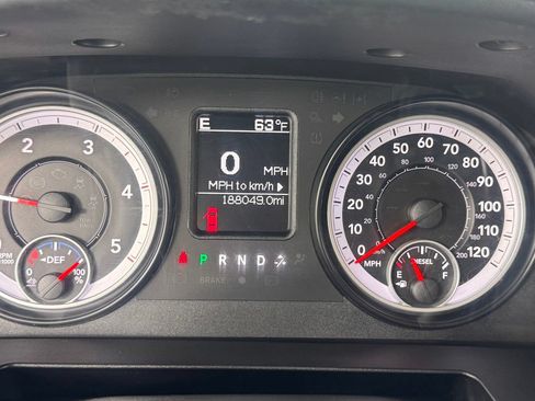 Used 2014 RAM 2500 SLT AWD/4WD image 19