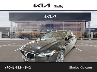 Used 2018 Volvo S90 T5 Momentum w/ Convenience Package video 1