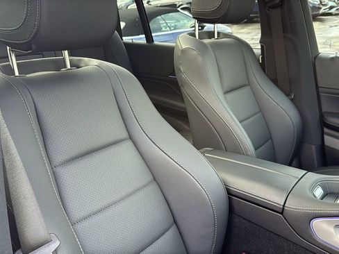 Certified 2025 Mercedes-Benz GLS 450 4MATIC image 12