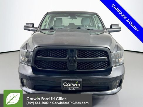 Used 2016 RAM 1500 Express w/ Black Ram 1500 Express Group AWD/4WD image 4