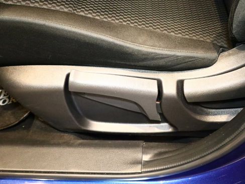 Used 2020 Nissan Rogue Sport S w/ Appearance Package image 21