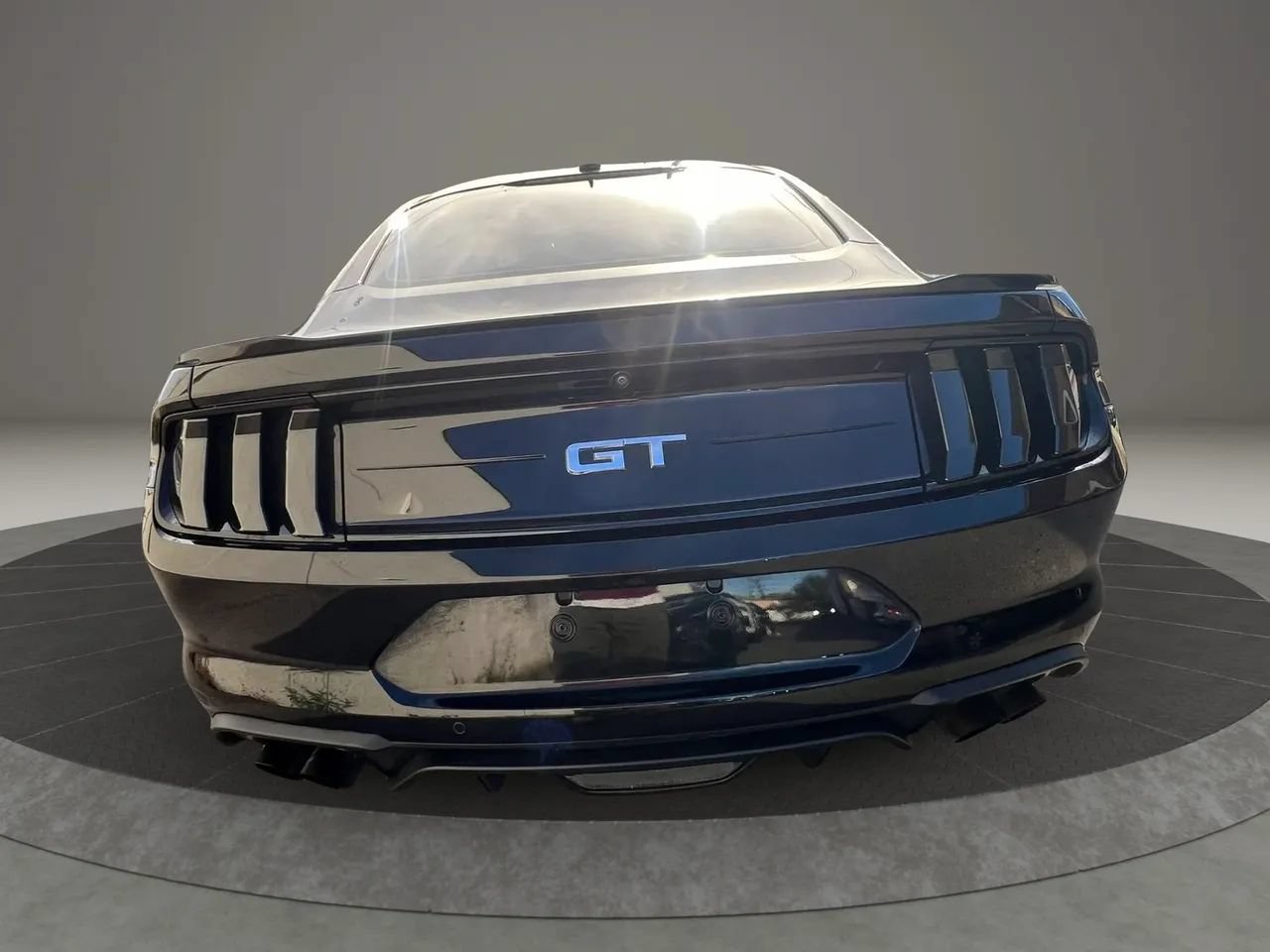 Used 2021 Ford Mustang GT w/ Equipment Group 301A RWD image 4