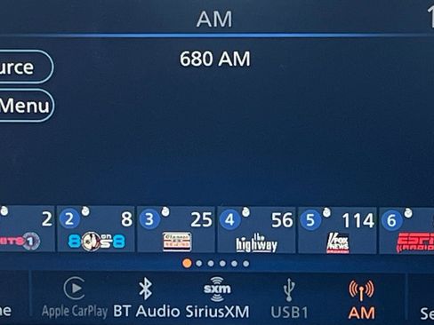 Used 2024 Nissan Sentra SV image 32