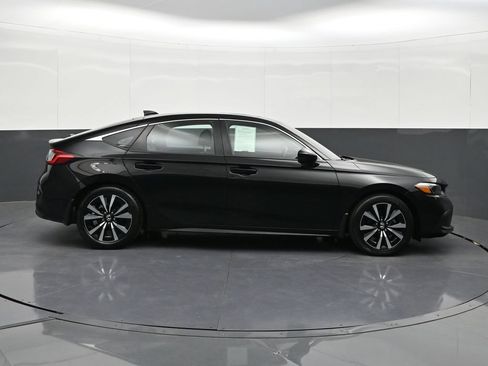 Used 2024 Honda Civic EX-L image 6