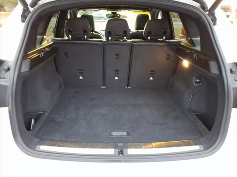 Used 2018 BMW X1 xDrive28i image 11