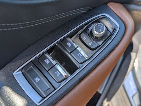 Used 2025 Subaru Outback Touring XT w/ Popular Package #2 image 14