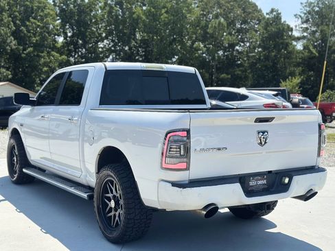 Used 2014 RAM 1500 Limited RWD image 5