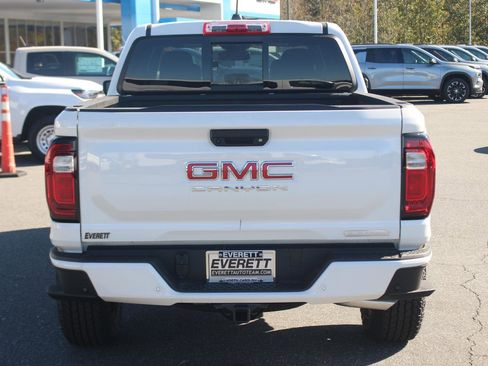 New 2025 GMC Canyon Elevation w/ Convenience Package image 14