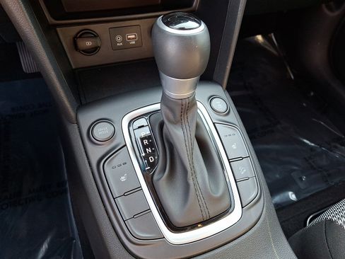 Used 2021 Hyundai Kona SEL AWD/4WD image 14