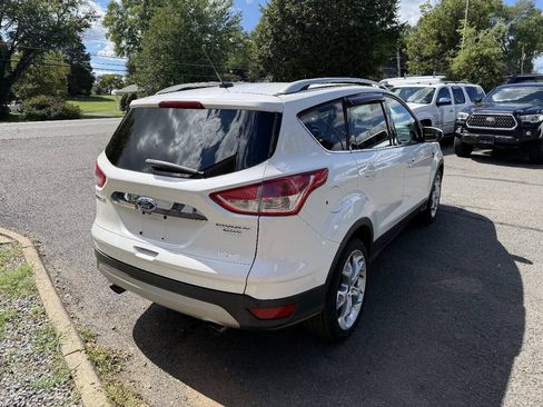 Used 2015 Ford Escape Titanium w/ Equipment Group 301A AWD/4WD image 5