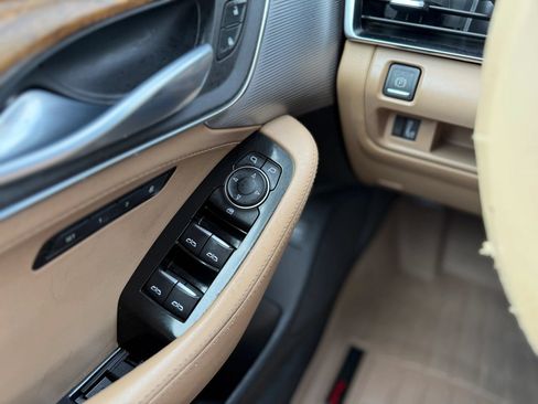 Used 2020 Cadillac CT5 Premium Luxury AWD/4WD image 26