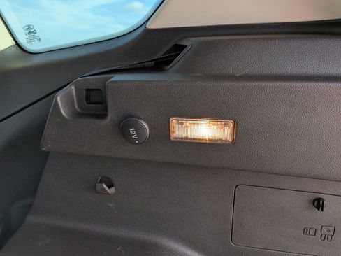 Used 2019 Ford Escape S image 38