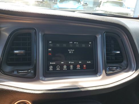 Used 2023 Dodge Challenger R/T w/ Shaker Package image 20