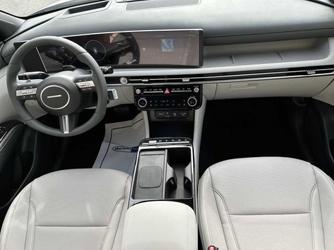 New 2026 Hyundai Tucson Limited image 13