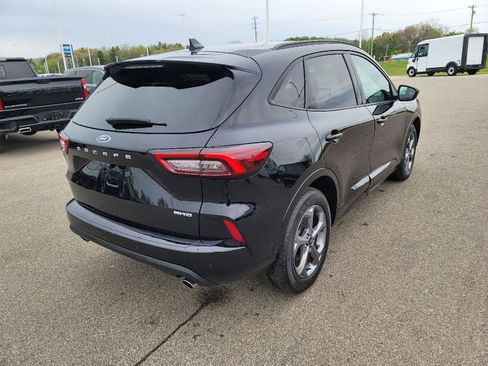 Used 2023 Ford Escape ST-Line w/ Tech Pack #1 AWD/4WD image 8