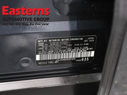 Used 2024 Mitsubishi Outlander SE AWD/4WD image 35