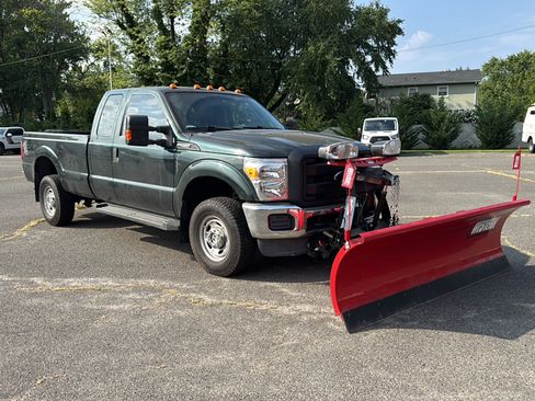 Used 2016 Ford F350 XL AWD/4WD image 2