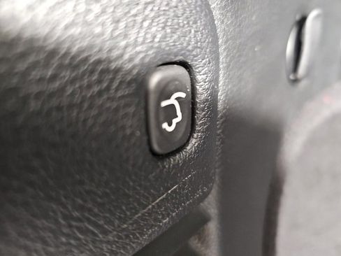 Certified 2020 Jeep Grand Cherokee Laredo image 32