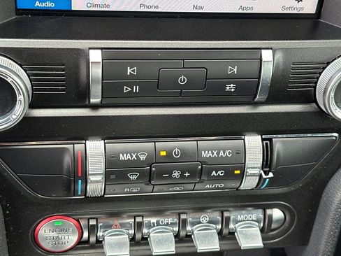 Certified 2019 Ford Mustang Coupe w/ Equipment Group 101A image 22