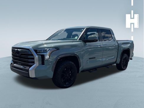 Used 2026 Toyota Tundra Limited AWD/4WD image 3