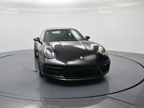 Used 2022 Porsche 911 Carrera GTS image 33