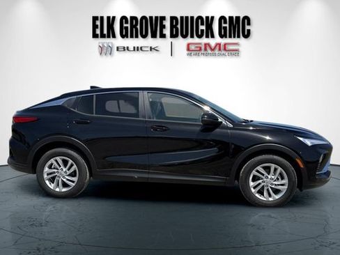 New 2026 Buick Envista Preferred w/ Advanced Safety Package FWD image 3