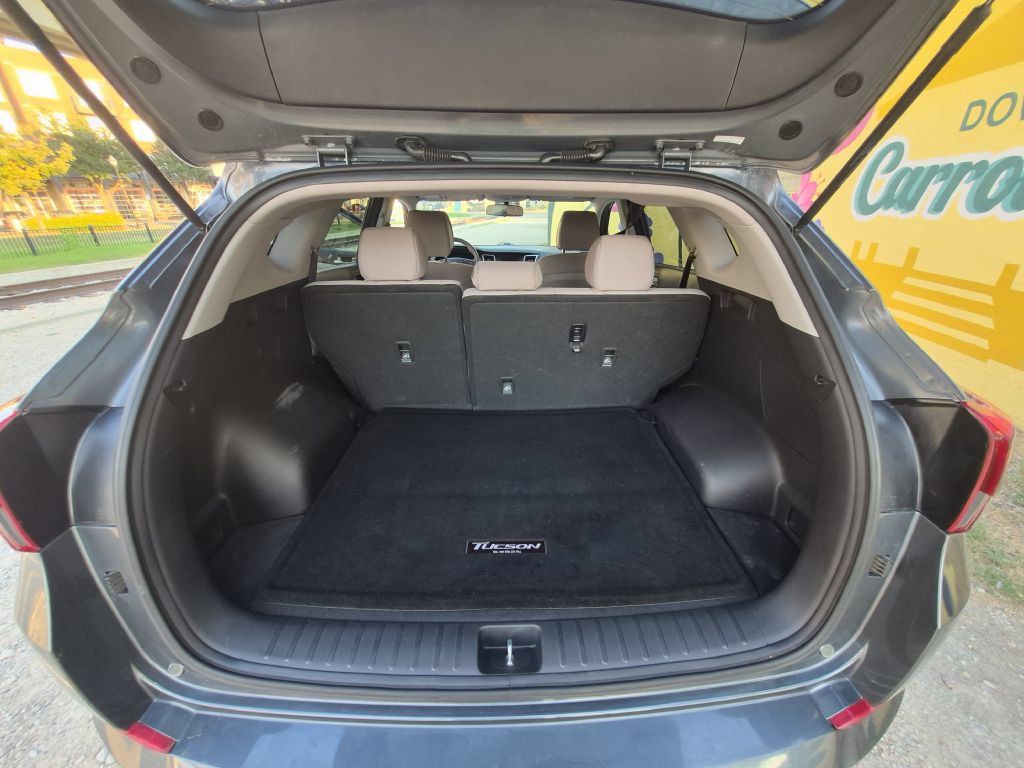 Used 2018 Hyundai Tucson SE FWD image 11