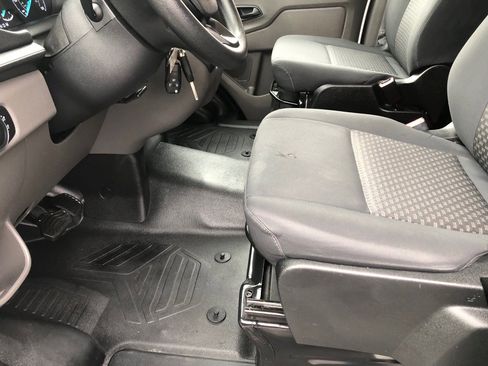 Used 2024 Ford Transit 250 Low Roof w/ Exterior Upgrade Package image 17