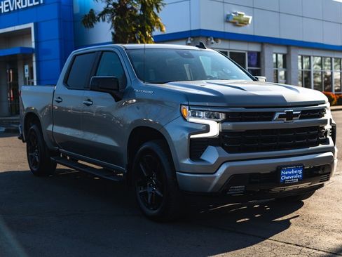 Used 2023 Chevrolet Silverado 1500 RST w/ LPO, Dark Essentials Package image 6