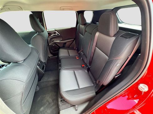 New 2026 Mitsubishi Outlander ES image 18