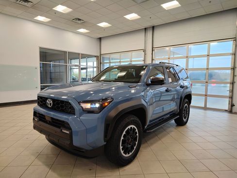 New 2026 Toyota 4Runner TRD Off-Road Premium w/ Tow Technology Package AWD/4WD image 6