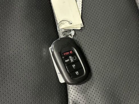 Used 2023 Honda Accord Touring image 32