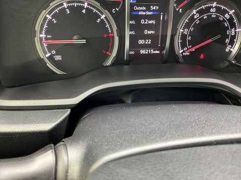 Used 2021 Toyota 4Runner TRD Off-Road AWD/4WD image 22