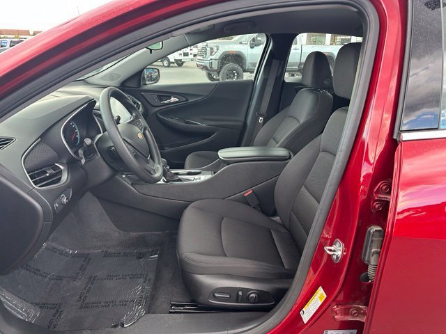 Certified 2025 Chevrolet Malibu LT FWD image 16