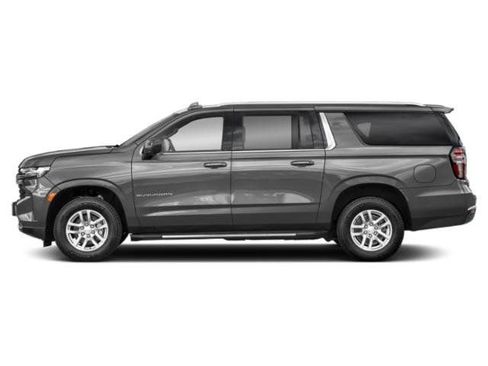 Used 2023 Chevrolet Suburban LS image 7