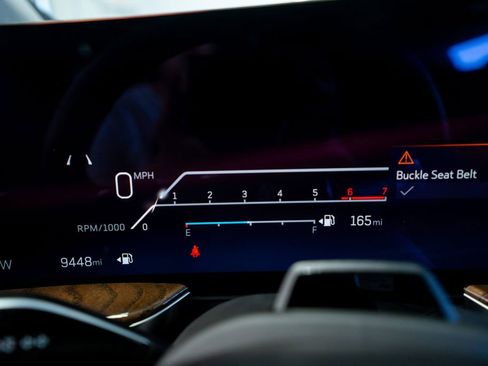 Used 2026 Cadillac Escalade ESV Platinum Sport w/ LPO, ONYX Package image 34