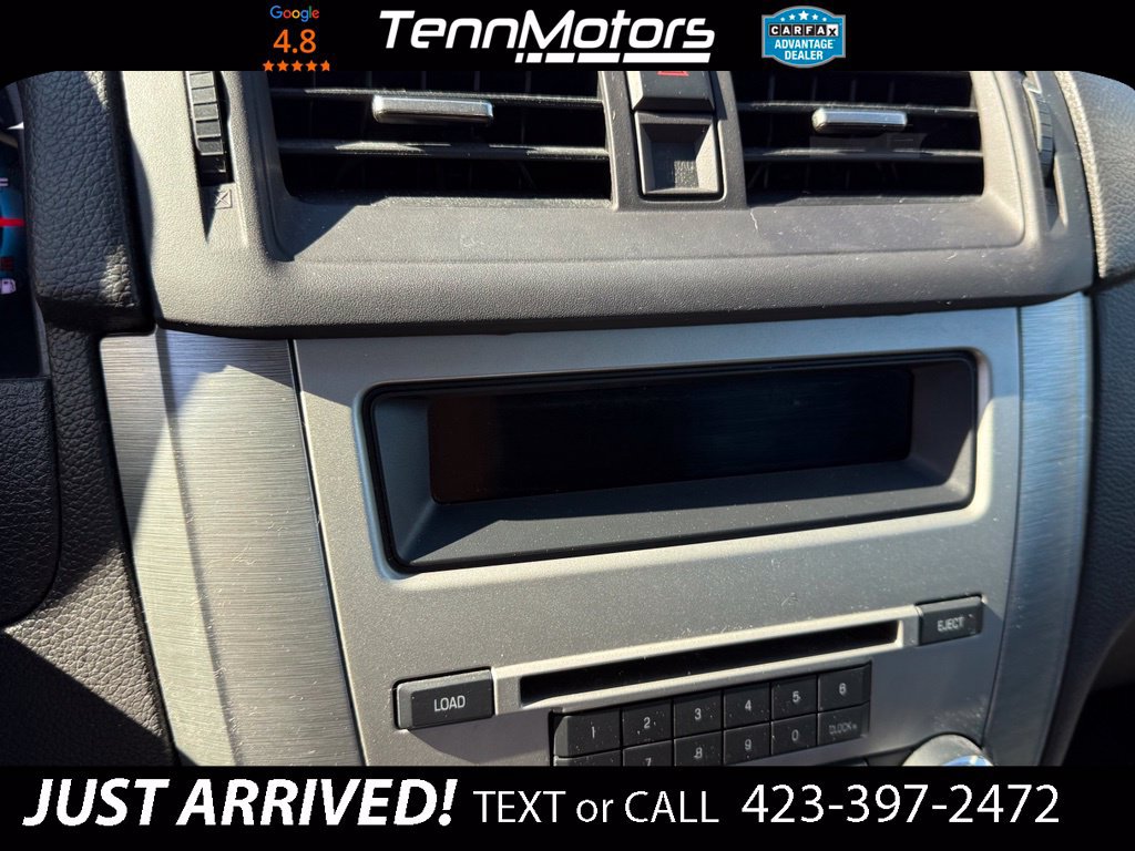 Used 2012 Ford Fusion SE FWD image 17