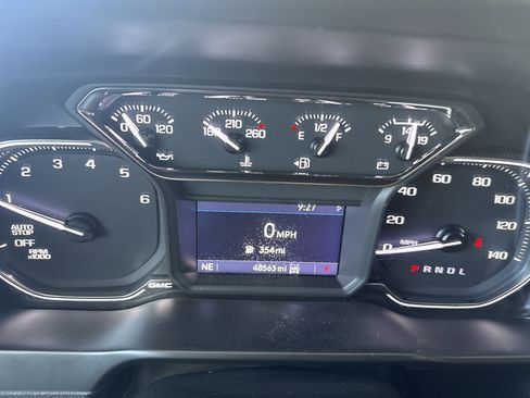Used 2020 GMC Sierra 1500 SLT AWD/4WD image 35