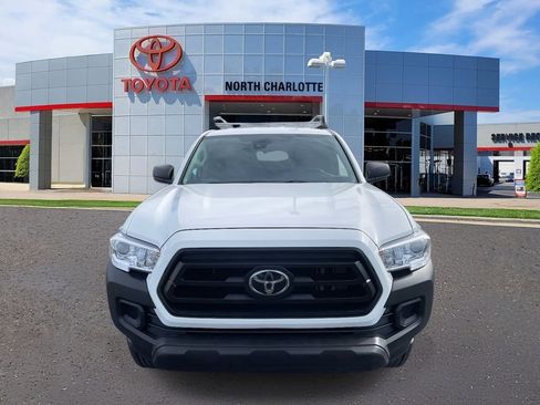 Used 2022 Toyota Tacoma SR image 5